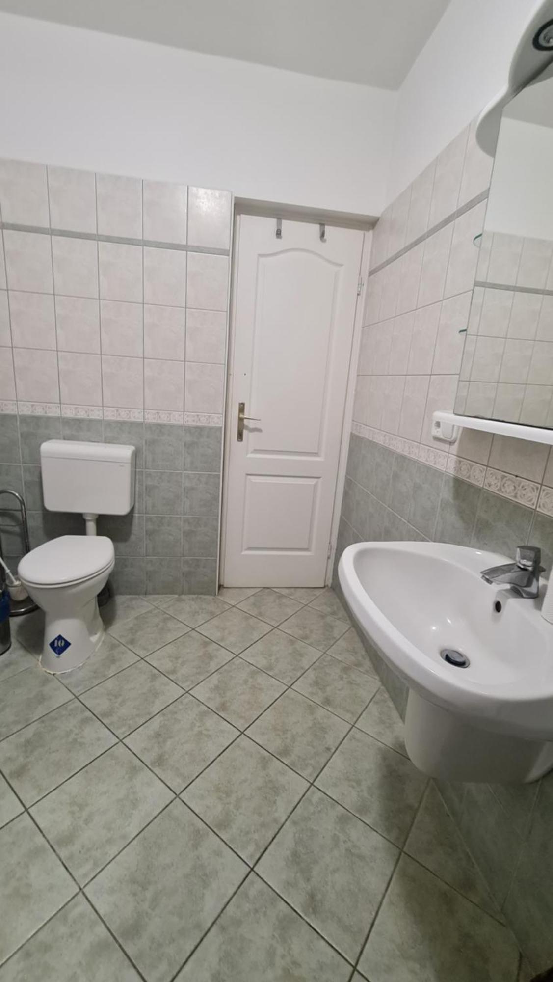 Tulipan Apartman แซแก็ด ภายนอก รูปภาพ